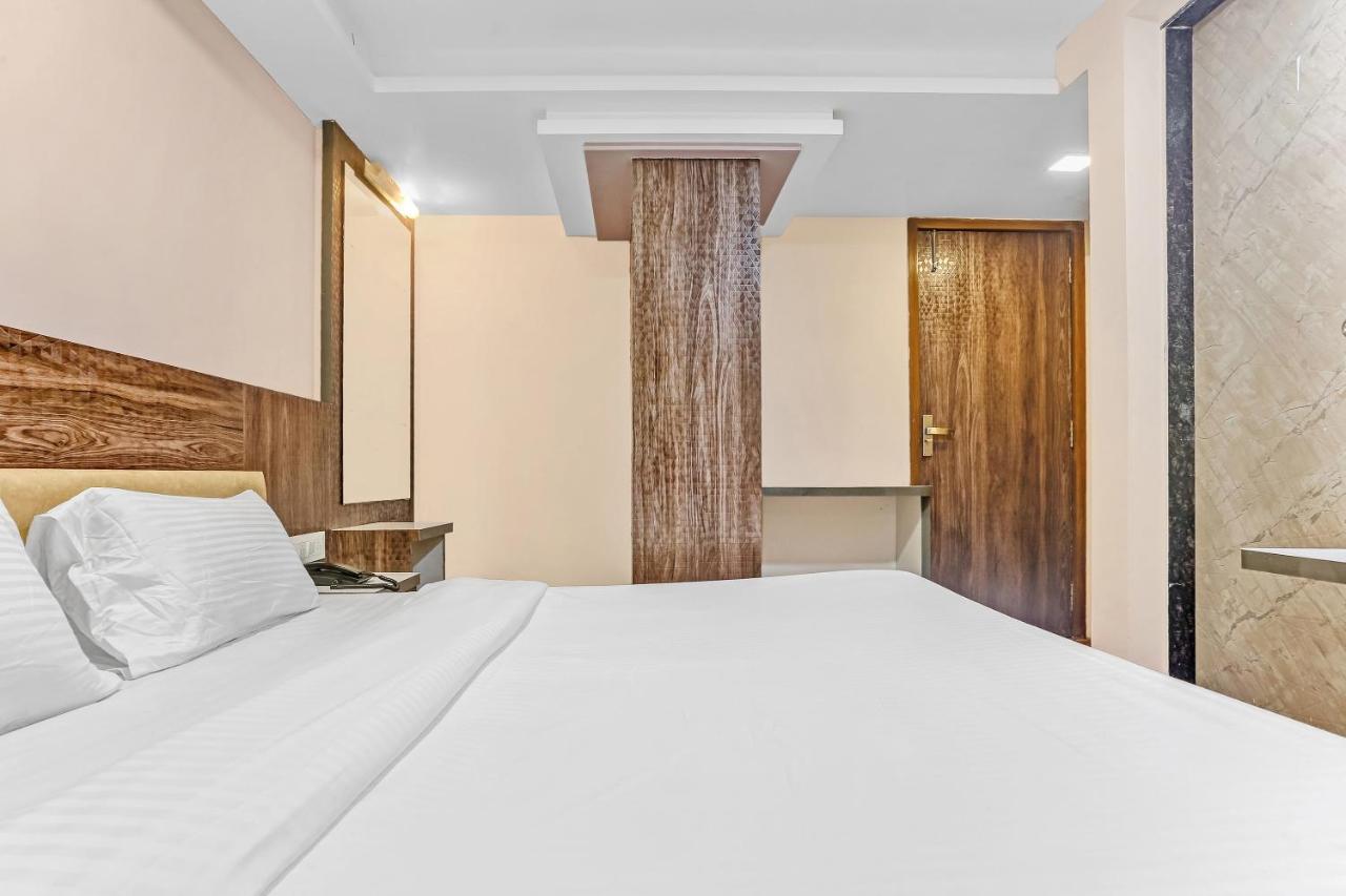 Oyo Flagship 83396 Hotel Vinyasa Residency Mumbai Dış mekan fotoğraf