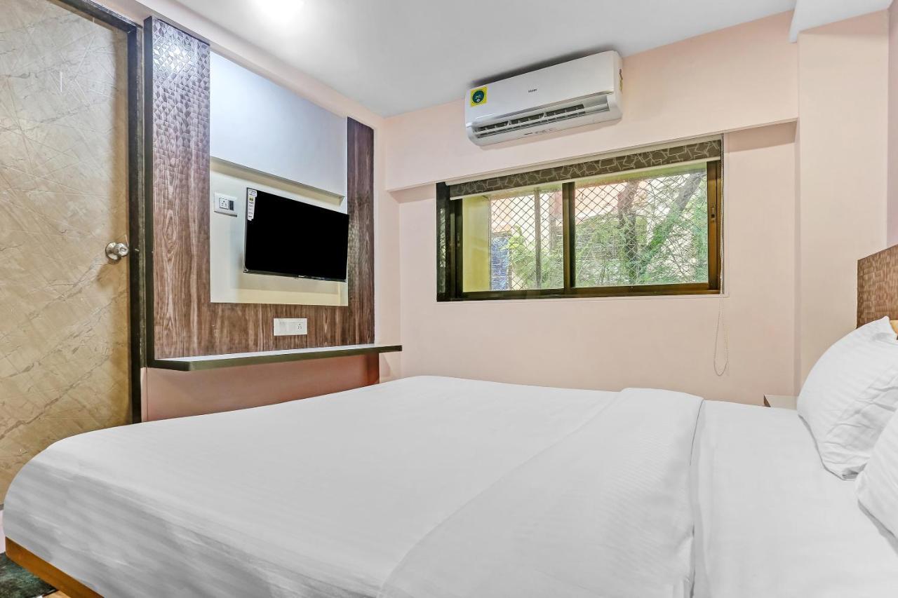 Oyo Flagship 83396 Hotel Vinyasa Residency Mumbai Dış mekan fotoğraf